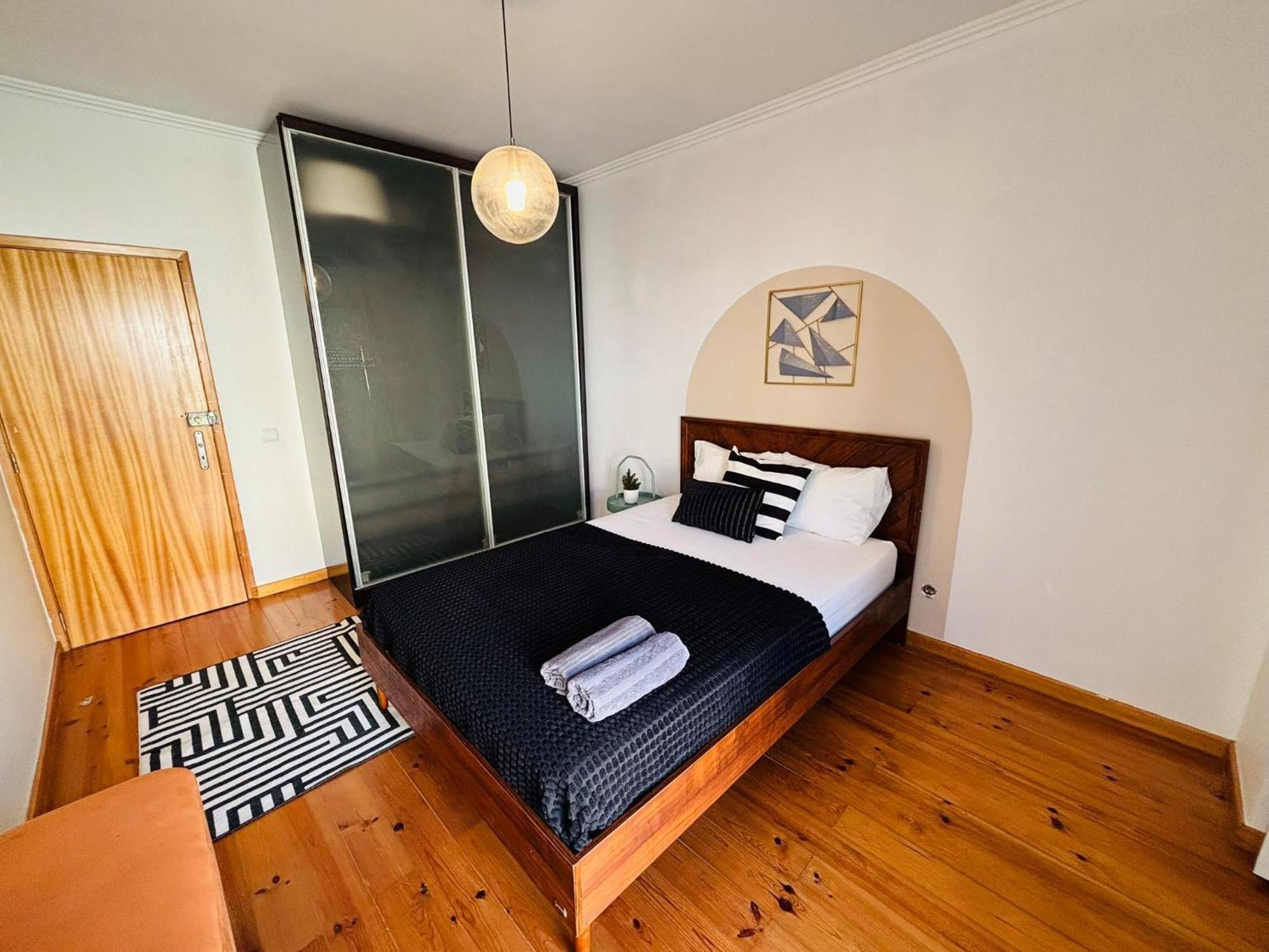 And Spacious In Lisbon, Ideal For Tourists * Lisboa